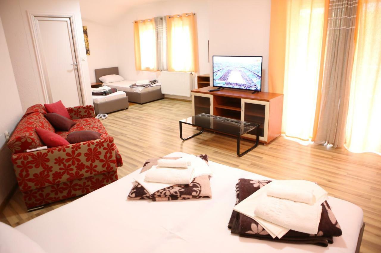 Hotel&Spamontenegro Rivijera ヴェレス エクステリア 写真